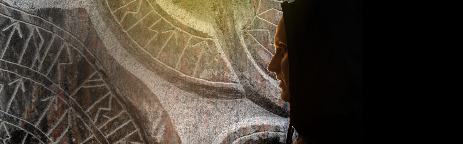 Wróżenie z run Runista Arkadiusz